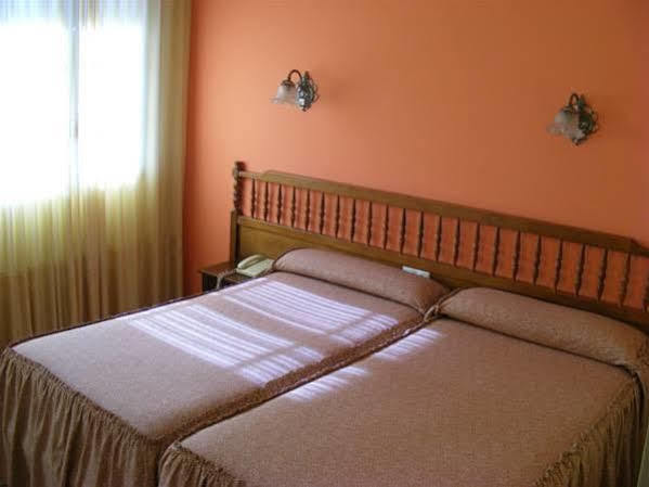 Pr Alameda Hotel Santiago de Compostela Luaran gambar