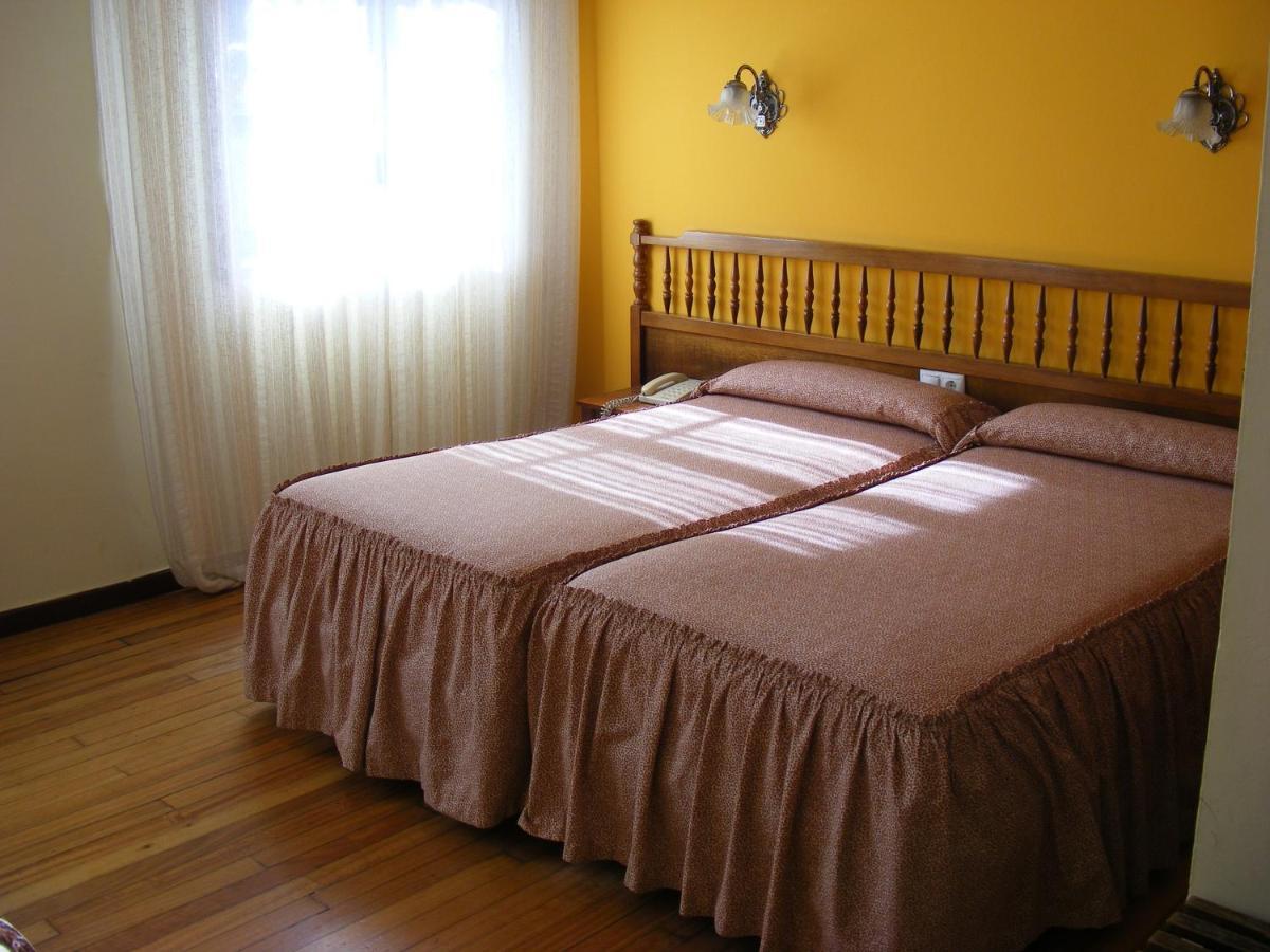 Pr Alameda Hotel Santiago de Compostela Bilik gambar